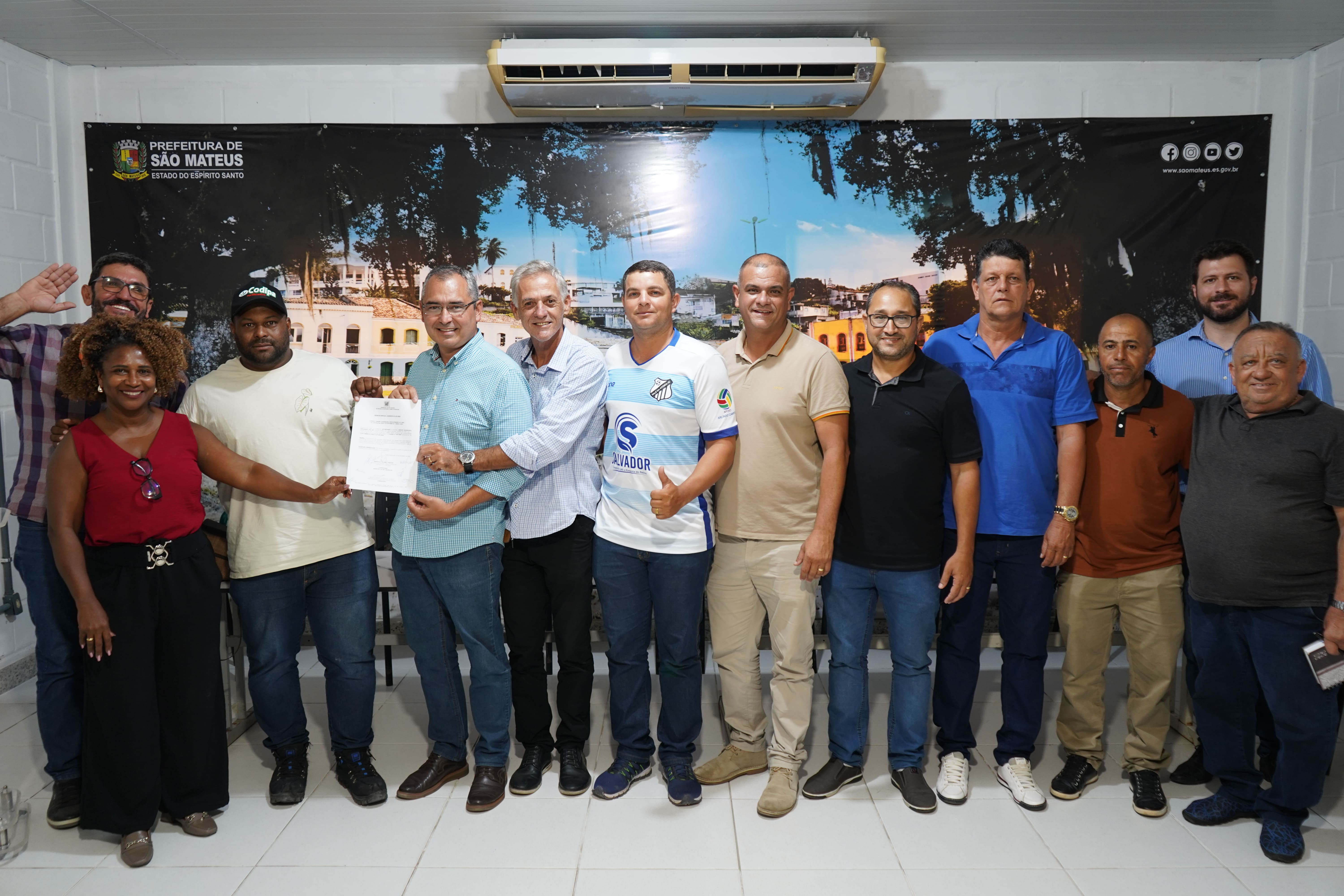 CERIMÔNIA DE ASSINATURA DE ORDENS DE SERVIÇO EM SÃO MATEUS: AVANÇOS PARA O FUTURO