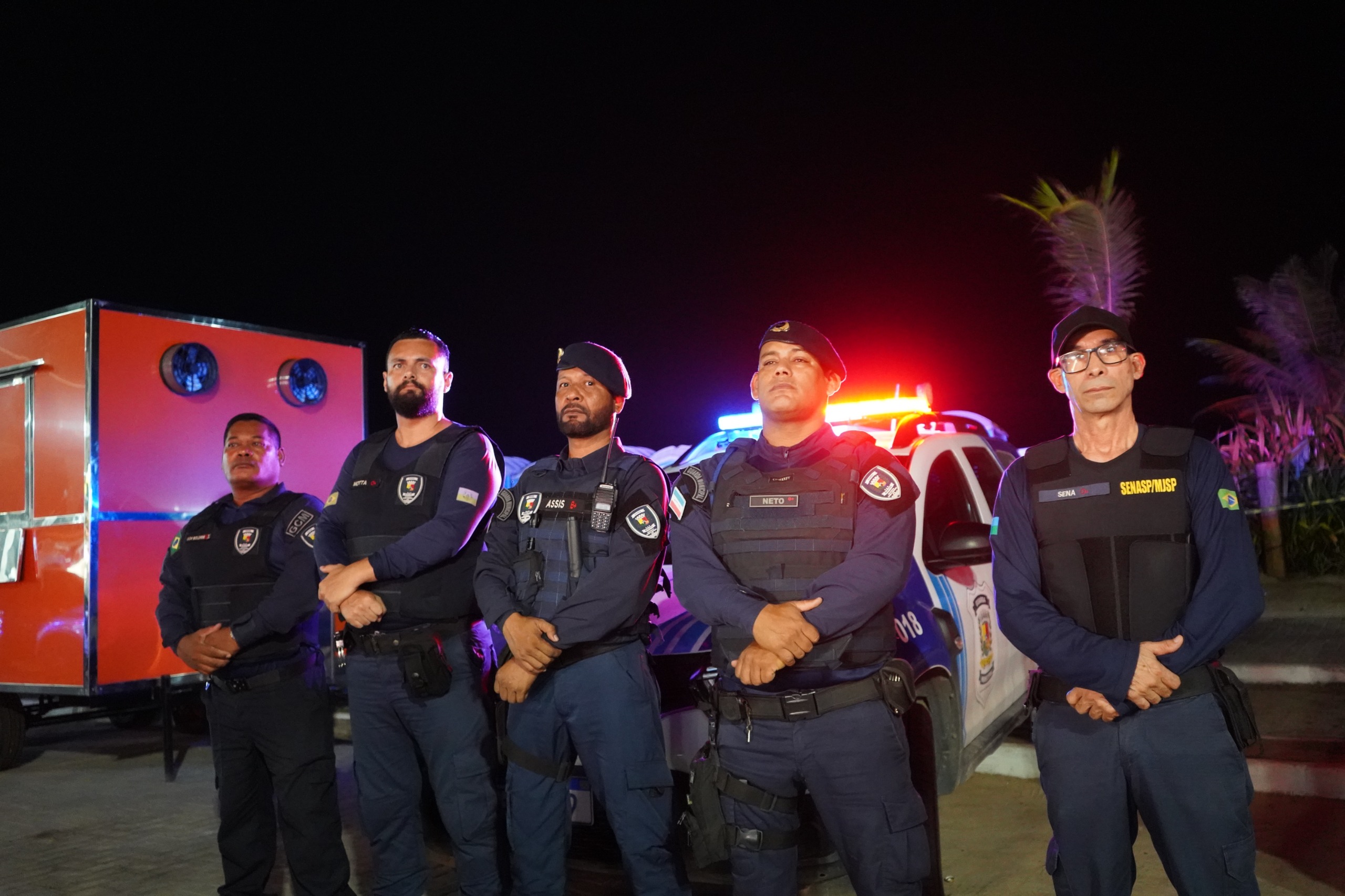 FOTOS DA SEGUNDA NOITE DE FOLIA: SÁBADO DO “GURIRI CARNAVAL 2025” É UM SUCESSO ABSOLUTO