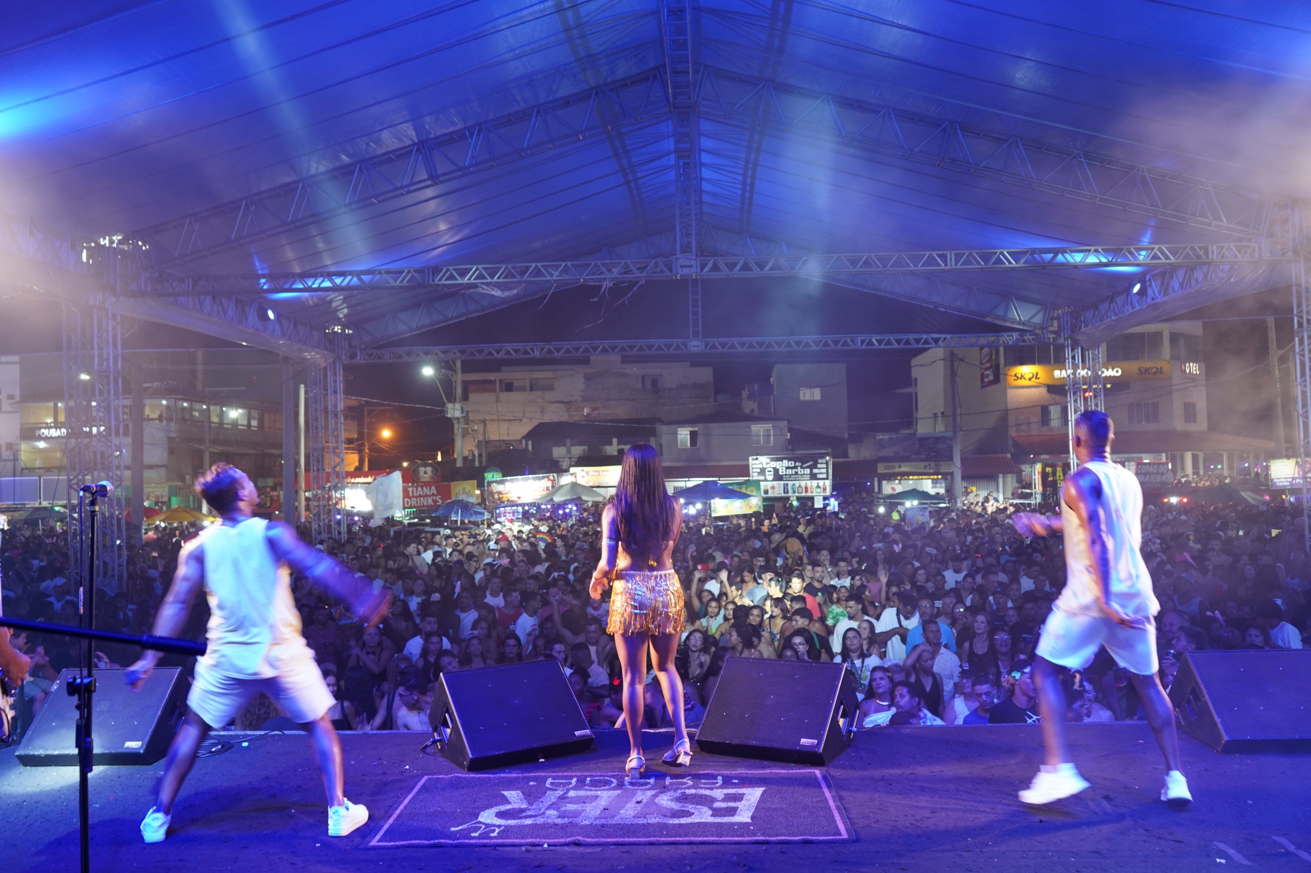 FOTOS DA SEGUNDA NOITE DE FOLIA: SÁBADO DO “GURIRI CARNAVAL 2025” É UM SUCESSO ABSOLUTO