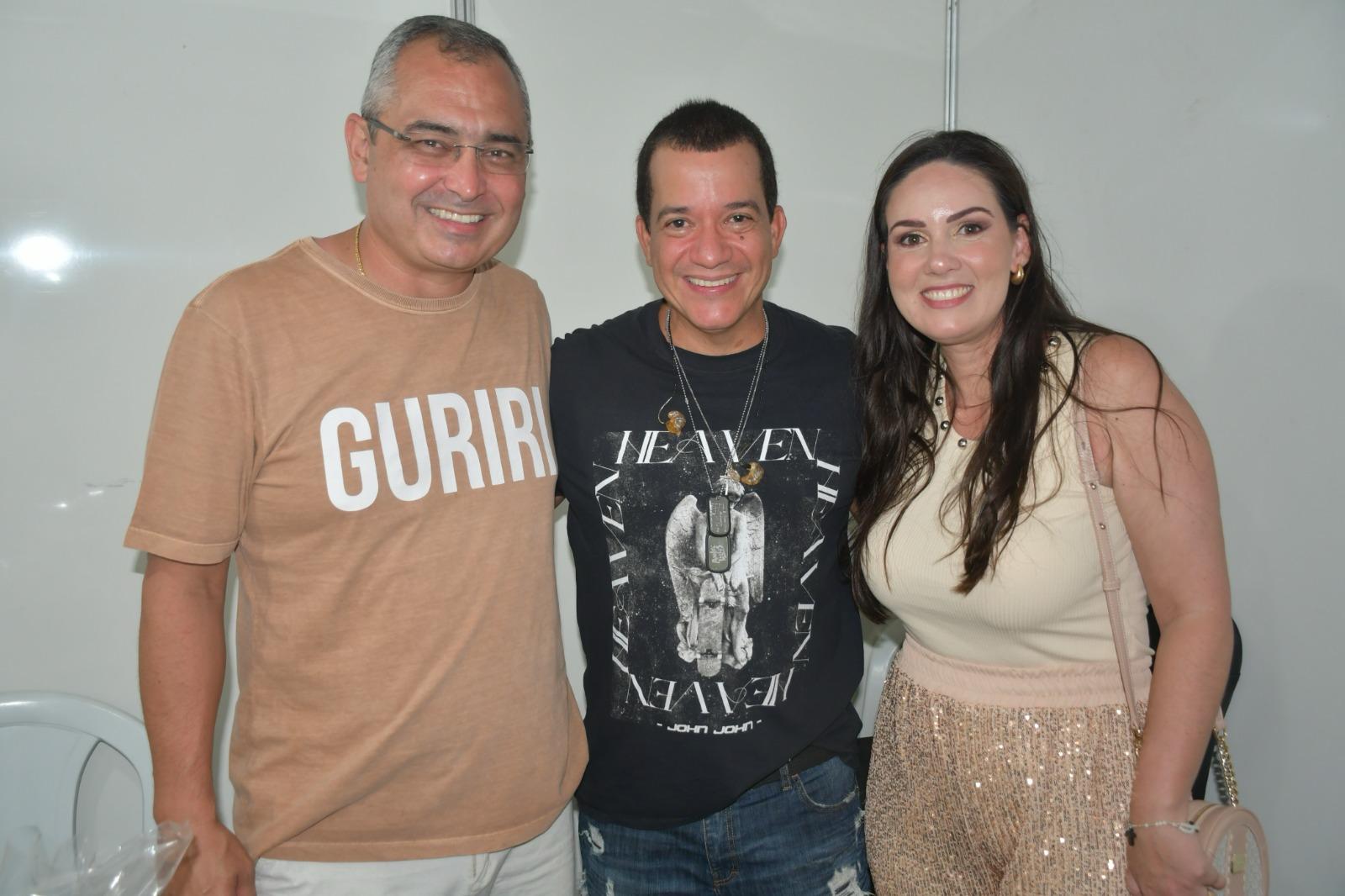 FOTOS DA TERCEIRA NOITE DO GURIRI CARNAVAL 2025: UMA NOITE MEMORÁVEL DE MÚSICA E ALEGRIA