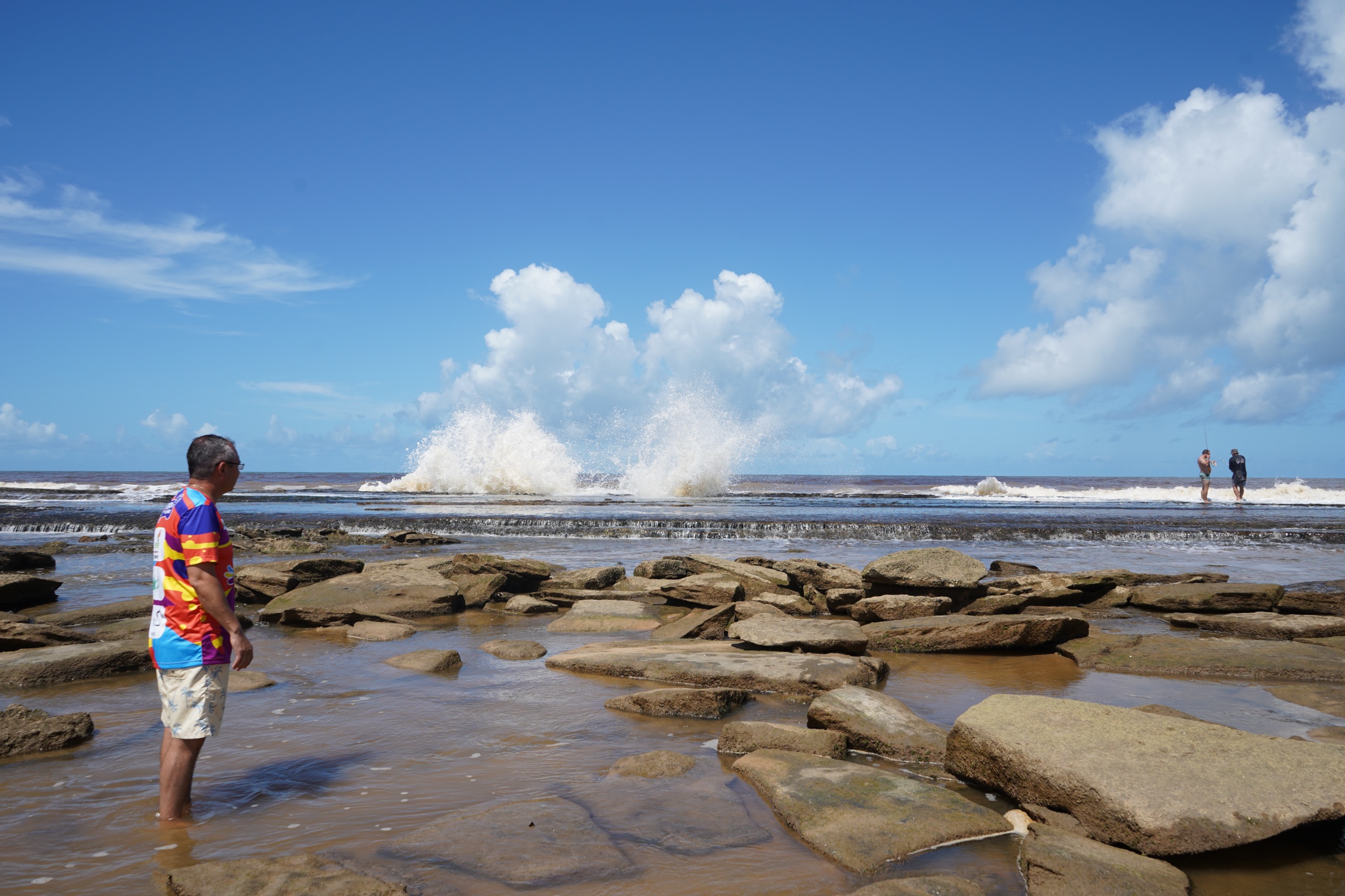 O BRILHO DO CARNAVAL DE SÃO MATEUS: FESTIVIDADES E ENCANTOS DOS BALNEÁRIOS