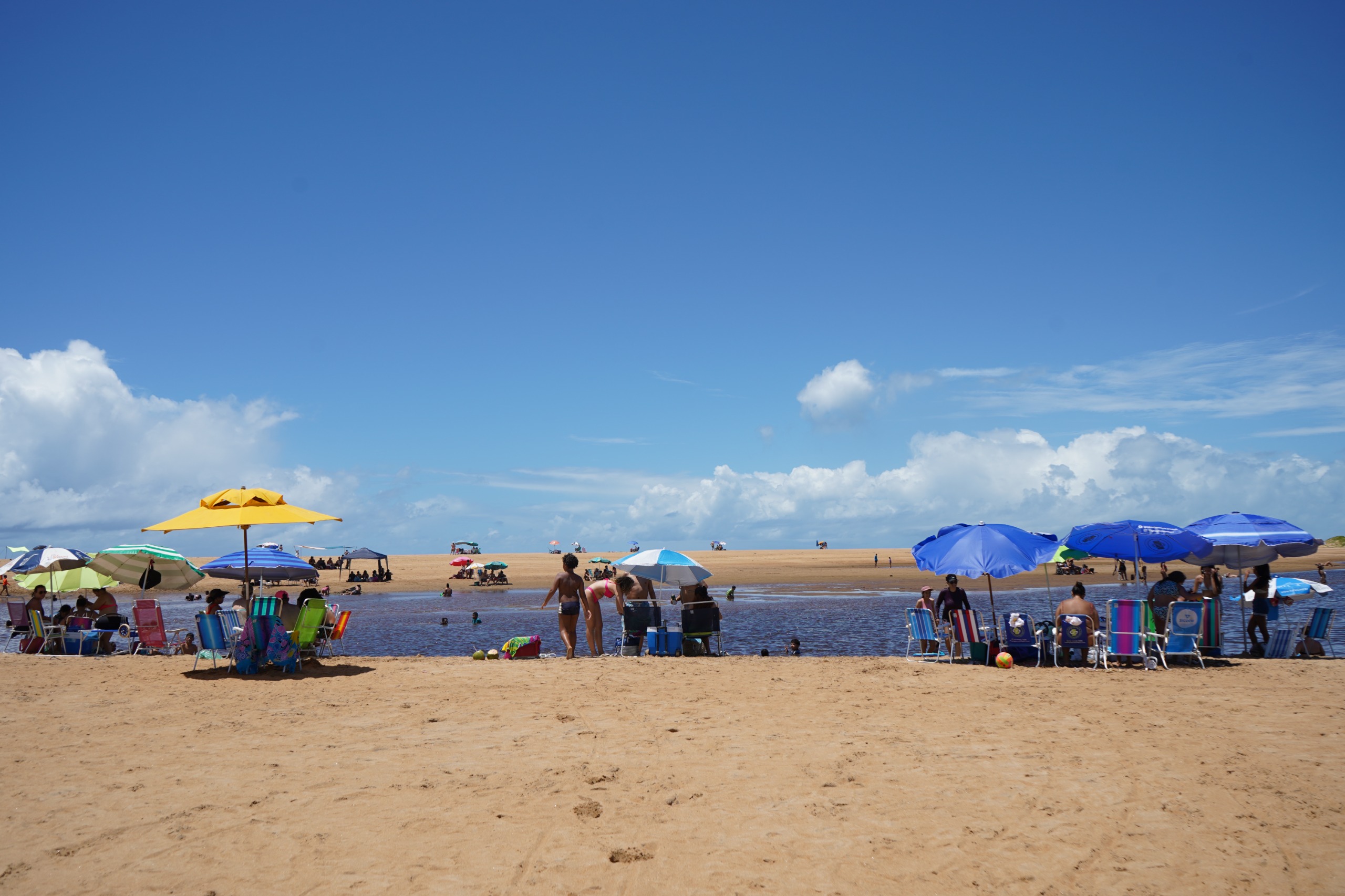 O BRILHO DO CARNAVAL DE SÃO MATEUS: FESTIVIDADES E ENCANTOS DOS BALNEÁRIOS