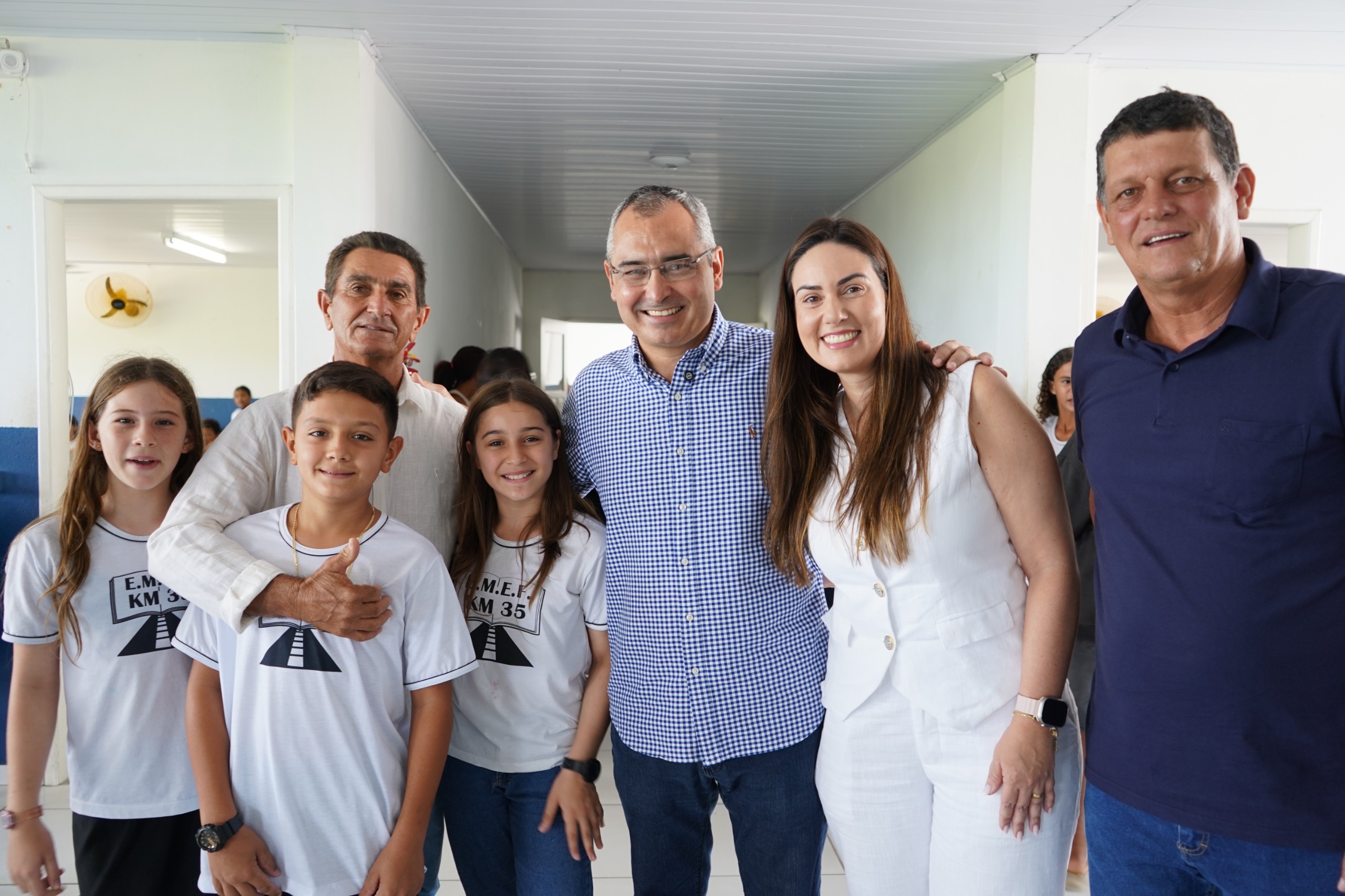 UM SONHO REALIZADO: PREFEITURA REALIZA ENTREGAS DOS UNIFORMES ESCOLARES EM SÃO MATEUS